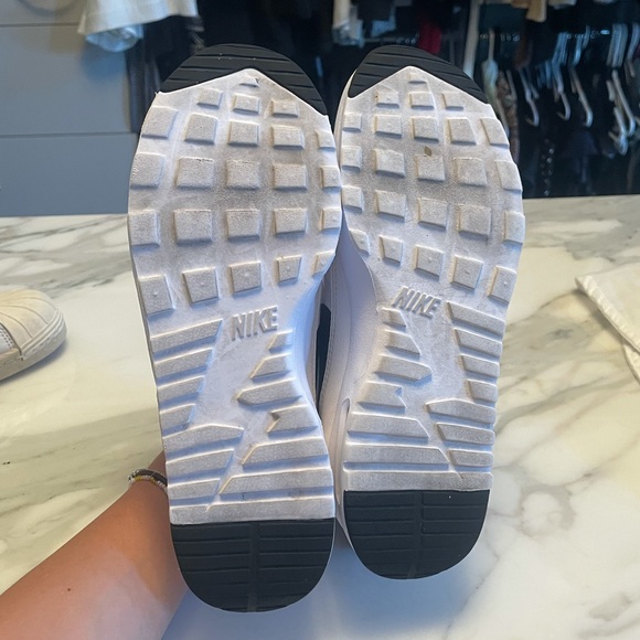 COPY - Nike Air Max Thea - Picture 8 of 8